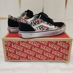 Vans Kids Old Skool V shoe